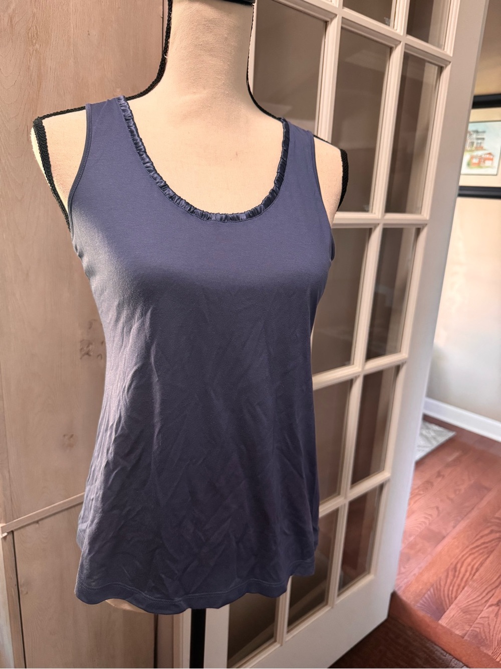 Hanro of Switzerland size xs purplish blue tank top